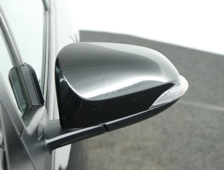 Toyota Yaris - 1.5 Hybrid Aspiration 36