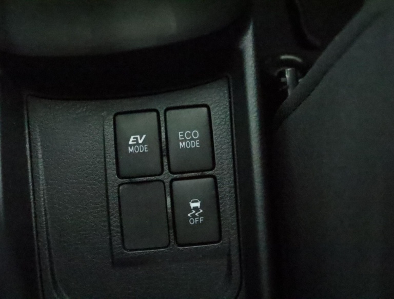 Toyota Yaris - 1.5 Hybrid Aspiration 53