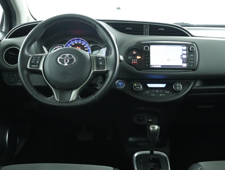 Toyota Yaris - 1.5 Hybrid Aspiration 56