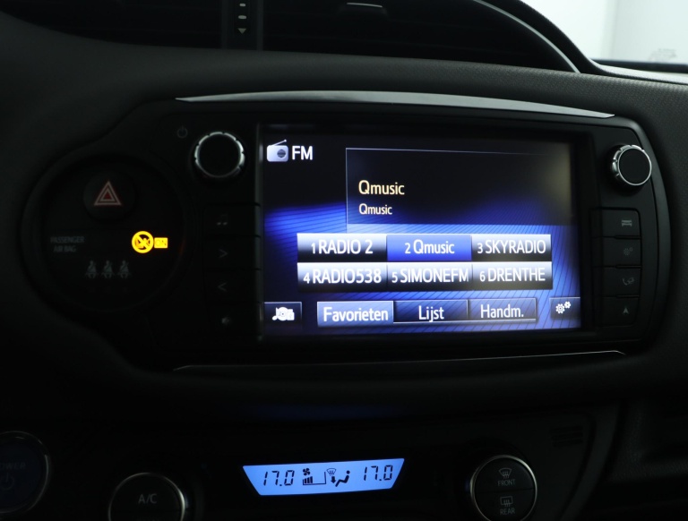 Toyota Yaris - 1.5 Hybrid Aspiration 8