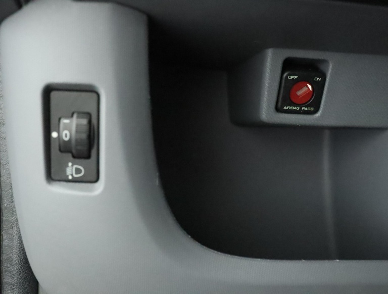 Toyota Aygo - 1.0-12V Comfort 26