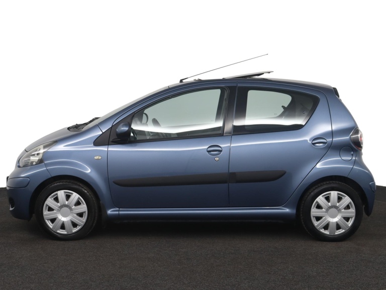 Toyota Aygo - 1.0-12V Comfort 3