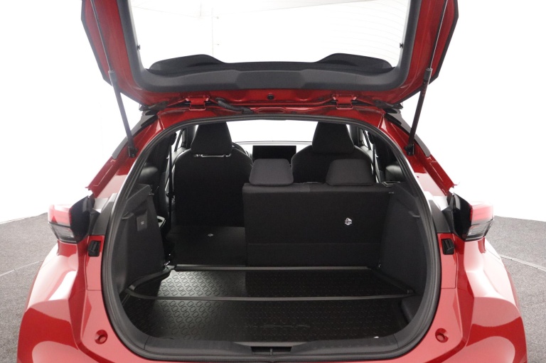 Toyota C-HR - 2.0 Plug-in Hybrid 220 Dynamic 25