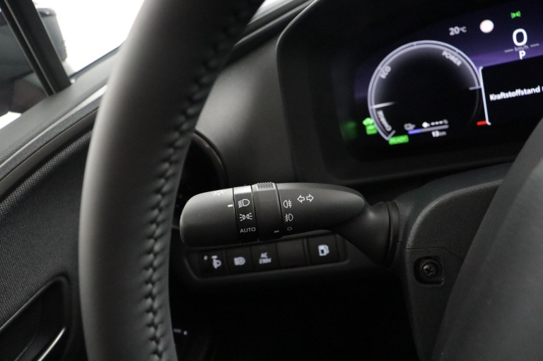 Toyota C-HR - 2.0 Plug-in Hybrid 220 Dynamic 29
