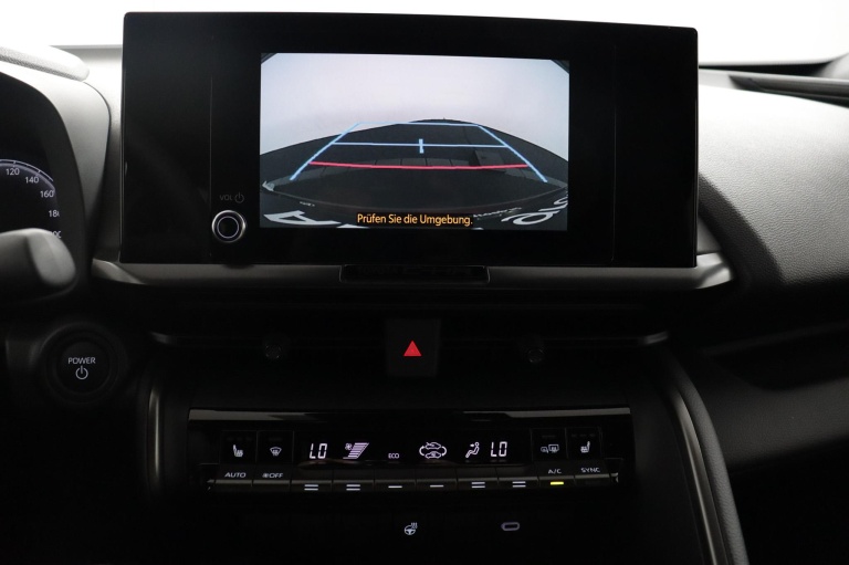 Toyota C-HR - 2.0 Plug-in Hybrid 220 Dynamic 8