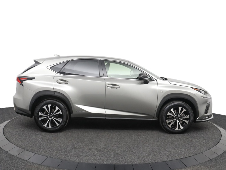 Lexus NX - 300h AWD F F SPORT Line 13