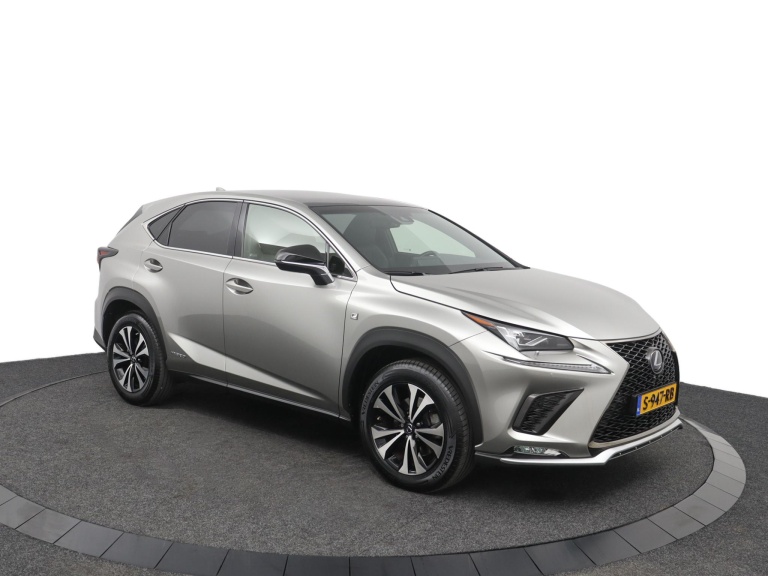 Lexus NX - 300h AWD F F SPORT Line 14