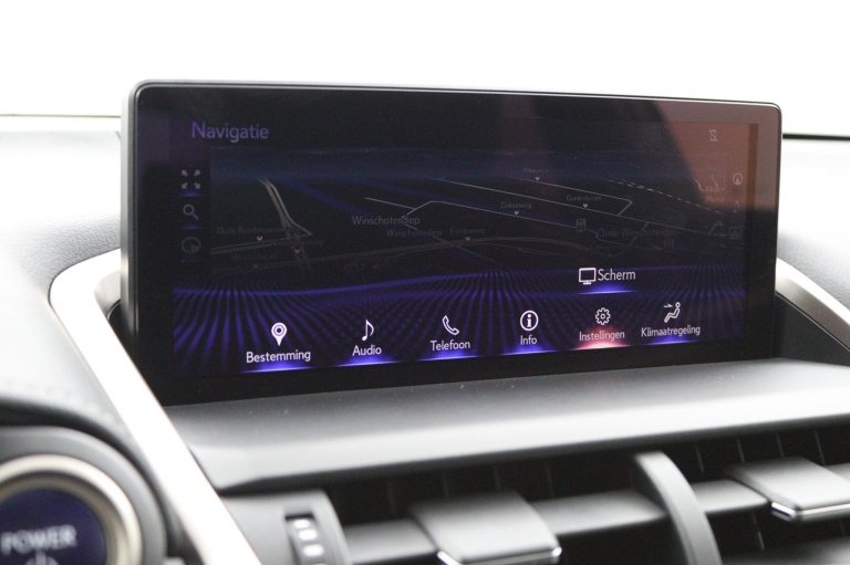 Lexus NX - 300h AWD F F SPORT Line 43