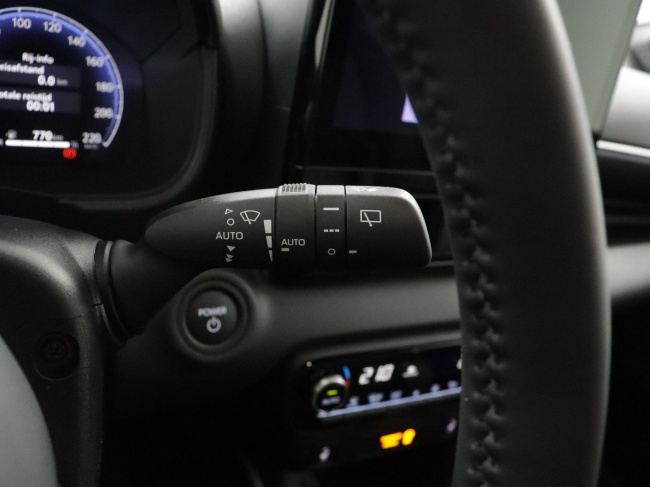 Toyota Yaris - 1.5 Hybrid 130 Executive