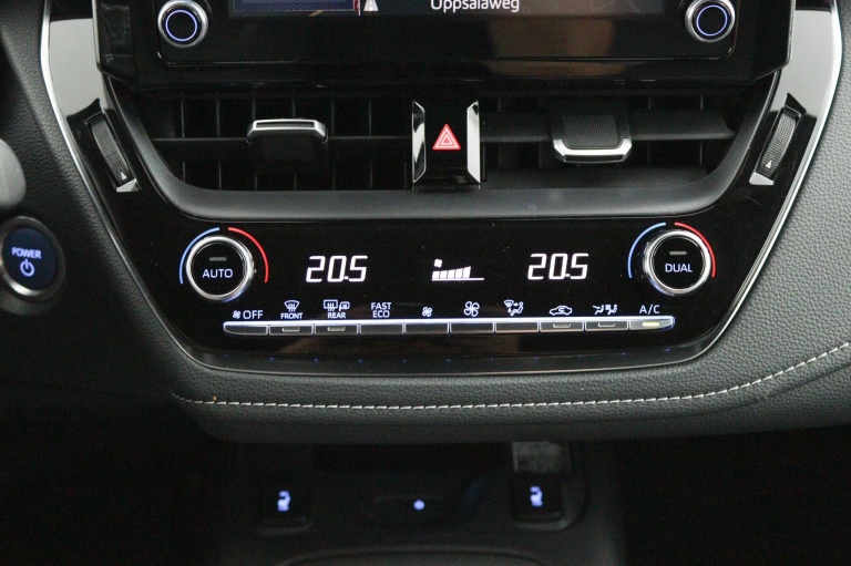 Toyota Corolla Touring Sports - 1.8 Hybrid Dynamic 7