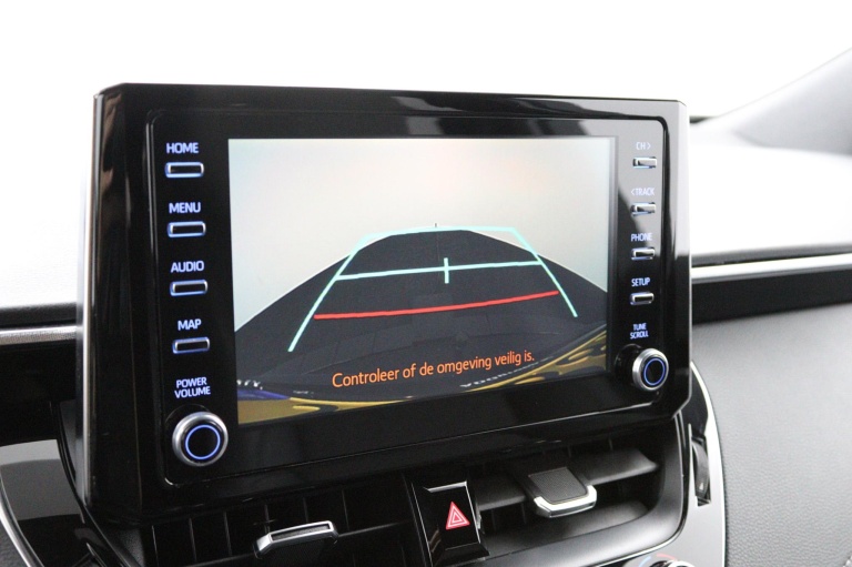 Toyota Corolla Touring Sports - 1.8 Hybrid Dynamic 9