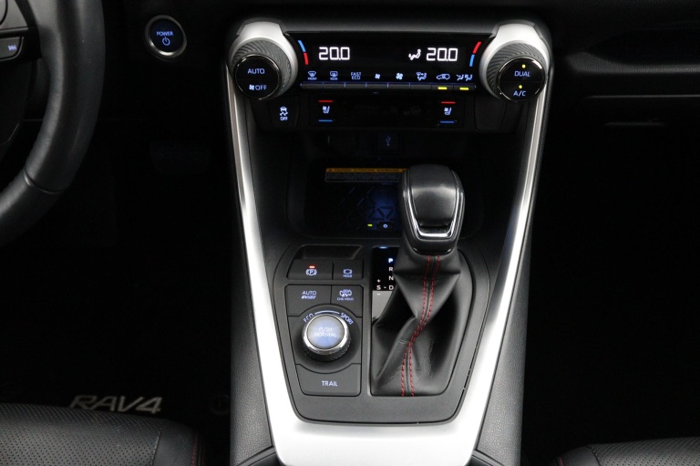 Toyota RAV4 - 2.5 Plug-in Hybrid AWD Bi-Tone Plus 27