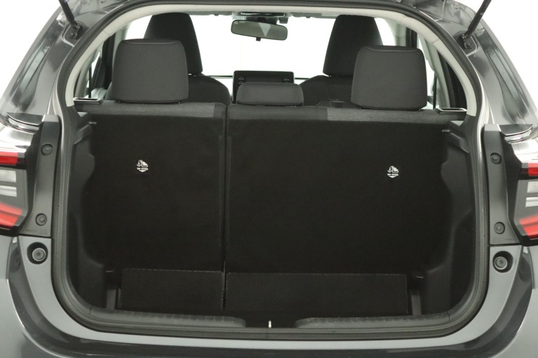 Toyota Yaris - 1.5 Hybrid Dynamic 23