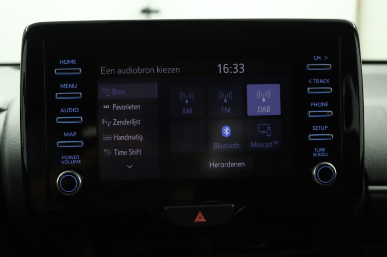 Toyota Yaris - 1.5 Hybrid Dynamic 42