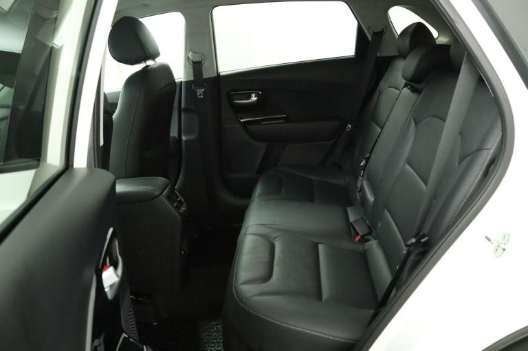 Kia Niro - 1.6 GDi Hybrid ExecutiveLine 16