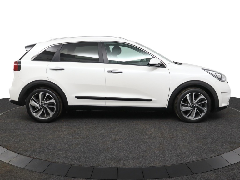 Kia Niro - 1.6 GDi Hybrid ExecutiveLine 6