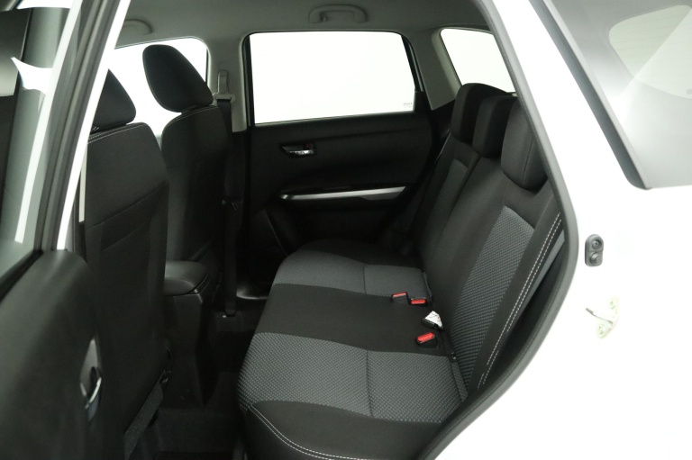Suzuki Vitara - 1.5 Hybrid Select 18