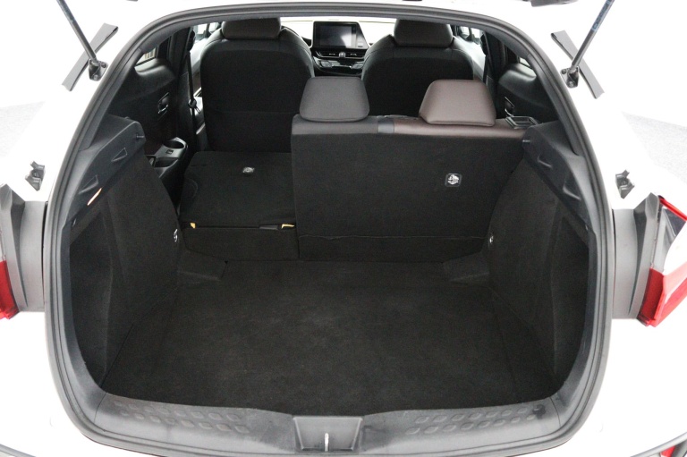 Toyota C-HR - 1.8 Hybrid Executive 25
