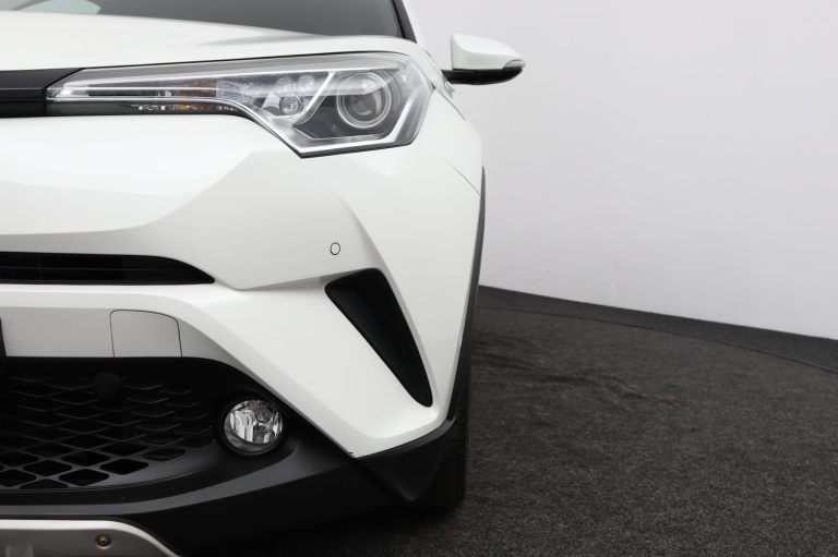 Toyota C-HR - 1.8 Hybrid Executive 37