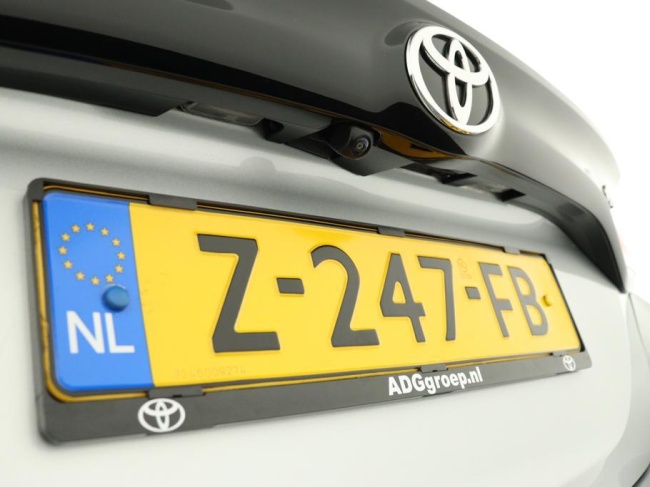 Toyota Yaris - 1.5 Hybrid 115 First Edition