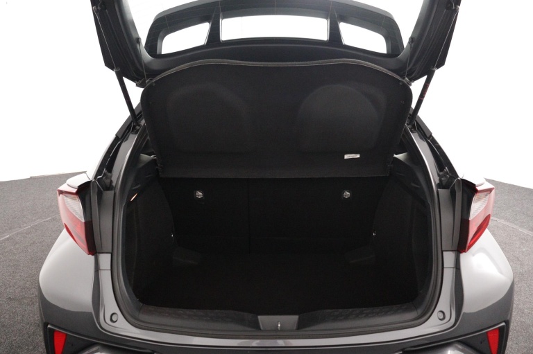 Toyota C-HR - 1.8 Hybrid Dynamic 21