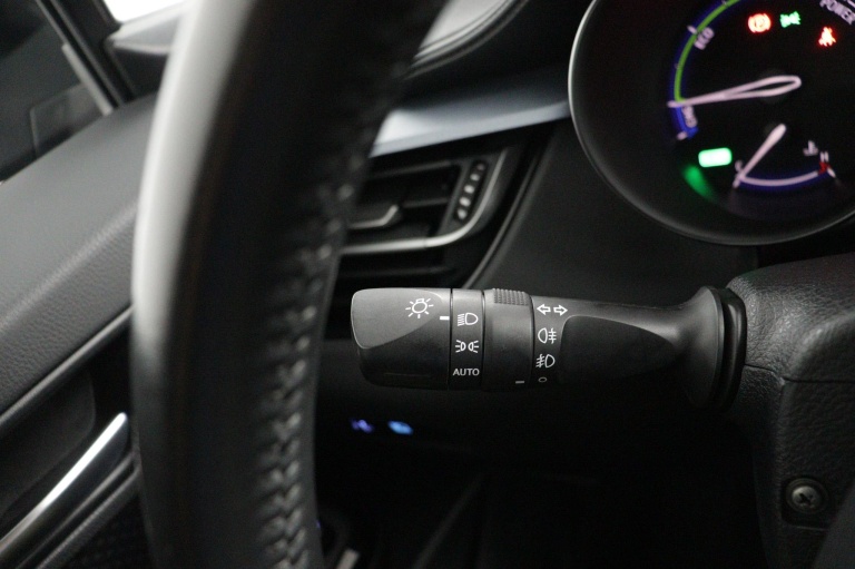 Toyota C-HR - 1.8 Hybrid Dynamic 30