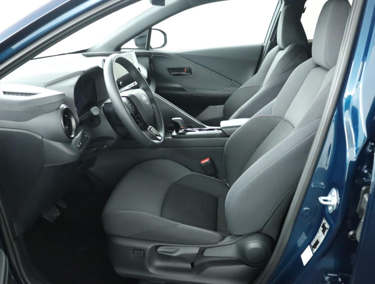 Toyota C-HR - 1.8 Hybrid 140 Dynamic 17