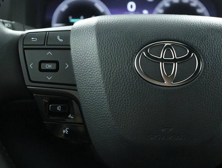 Toyota C-HR - 1.8 Hybrid 140 Dynamic 19