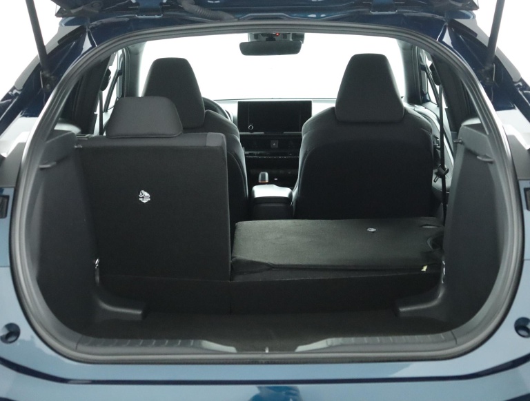 Toyota C-HR - 1.8 Hybrid 140 Dynamic 25