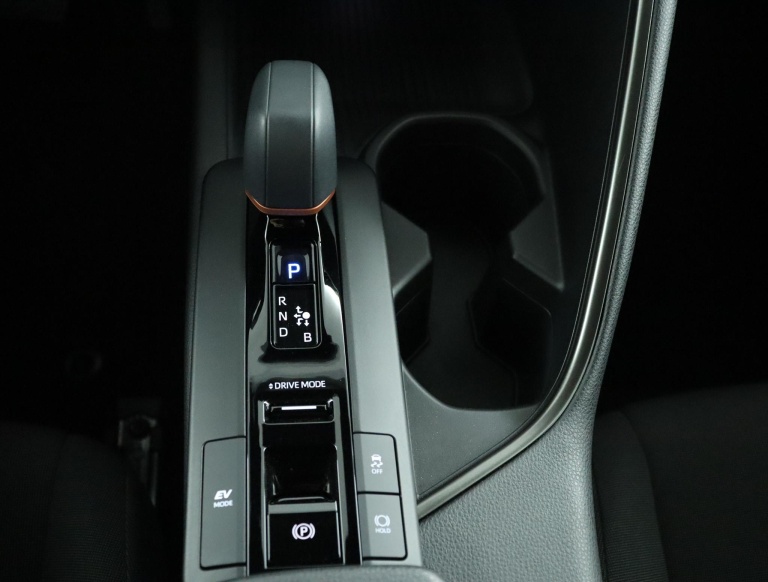Toyota C-HR - 1.8 Hybrid 140 Dynamic 27