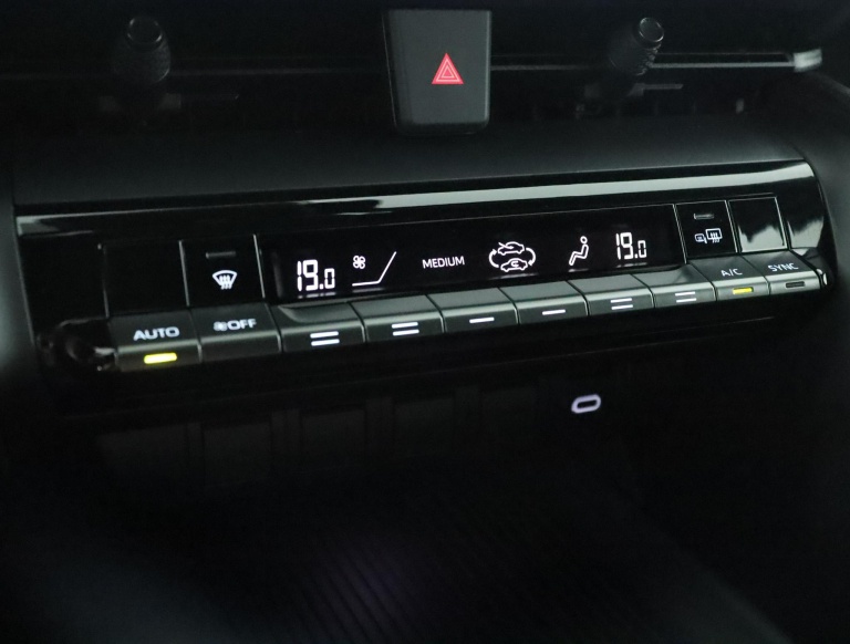 Toyota C-HR - 1.8 Hybrid 140 Dynamic 7