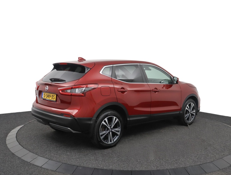 Nissan Qashqai - 1.3 DIG-T N-Connecta 3