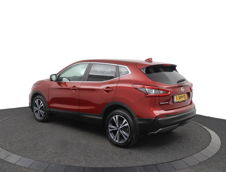 Nissan Qashqai - 1.3 DIG-T N-Connecta 4
