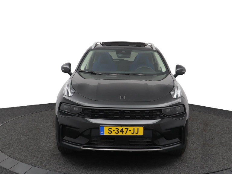 Lynk & Co 01 - 1.5 7