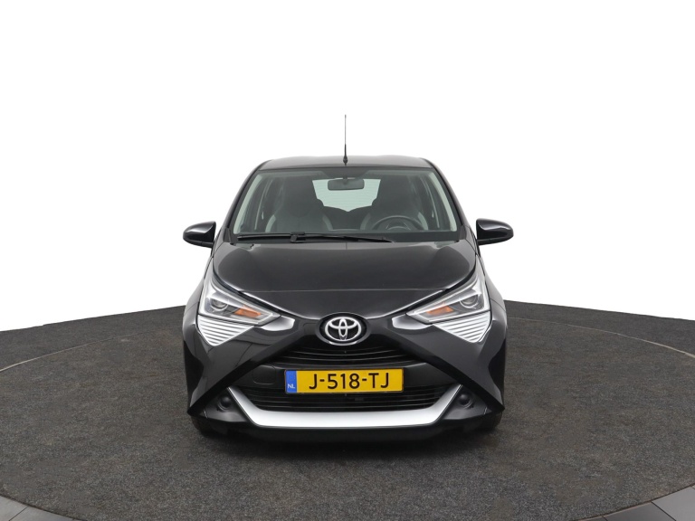 Toyota Aygo - 1.0 VVT-i x-play 16