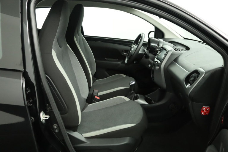 Toyota Aygo - 1.0 VVT-i x-play 22