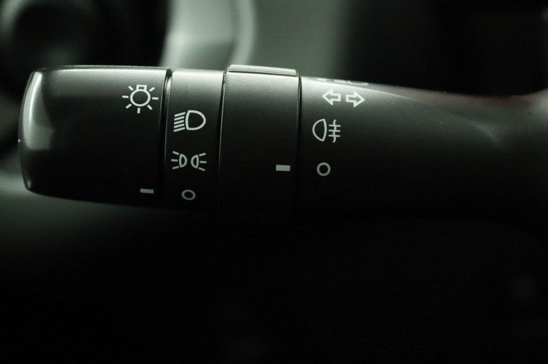 Toyota Aygo - 1.0 VVT-i x-play 31