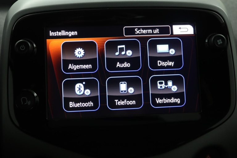 Toyota Aygo - 1.0 VVT-i x-play 46
