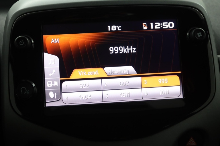 Toyota Aygo - 1.0 VVT-i x-play 8