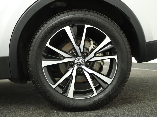 Toyota C-HR - 1.8 Hybrid 140 Dynamic