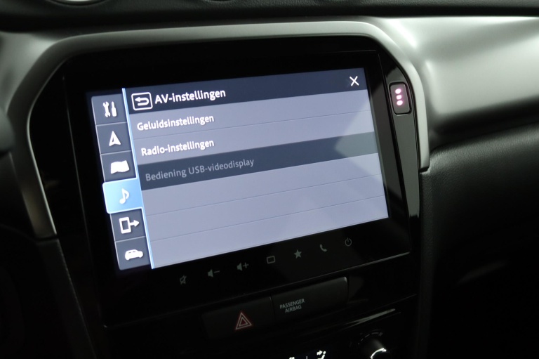 Suzuki Vitara - 1.4 Boosterjet Select Smart Hybrid 43