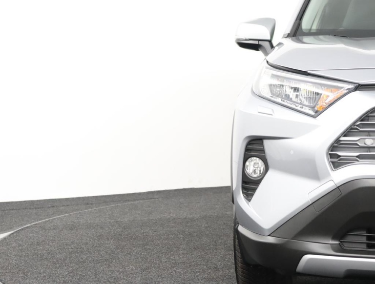 Toyota RAV4 - 2.5 Hybrid First Edition 108