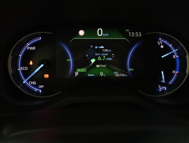 Toyota RAV4 - 2.5 Hybrid First Edition 23