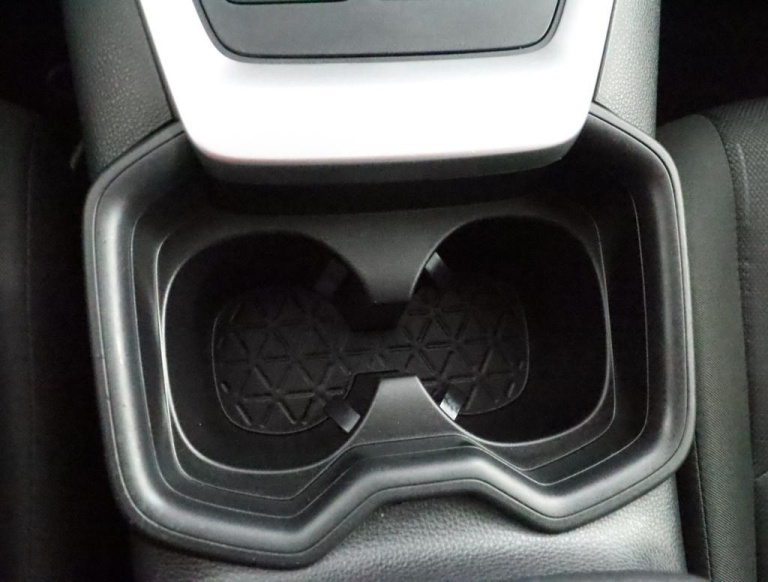 Toyota RAV4 - 2.5 Hybrid First Edition 3