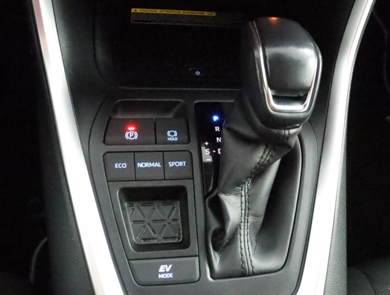 Toyota RAV4 - 2.5 Hybrid First Edition 68