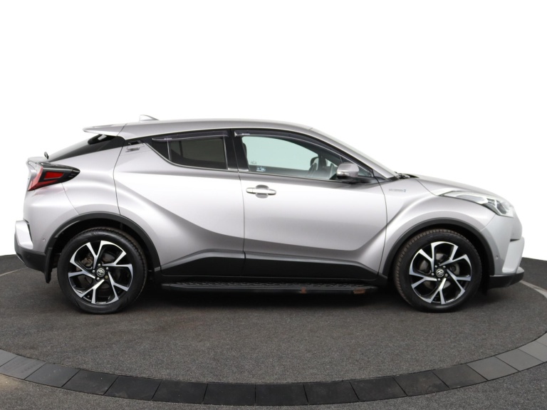 Toyota C-HR - 1.8 Hybrid Executive 13