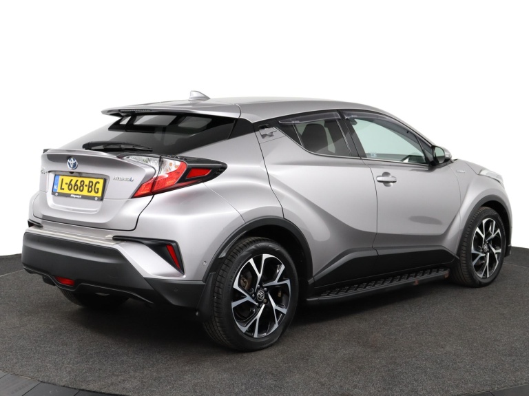 Toyota C-HR - 1.8 Hybrid Executive 2