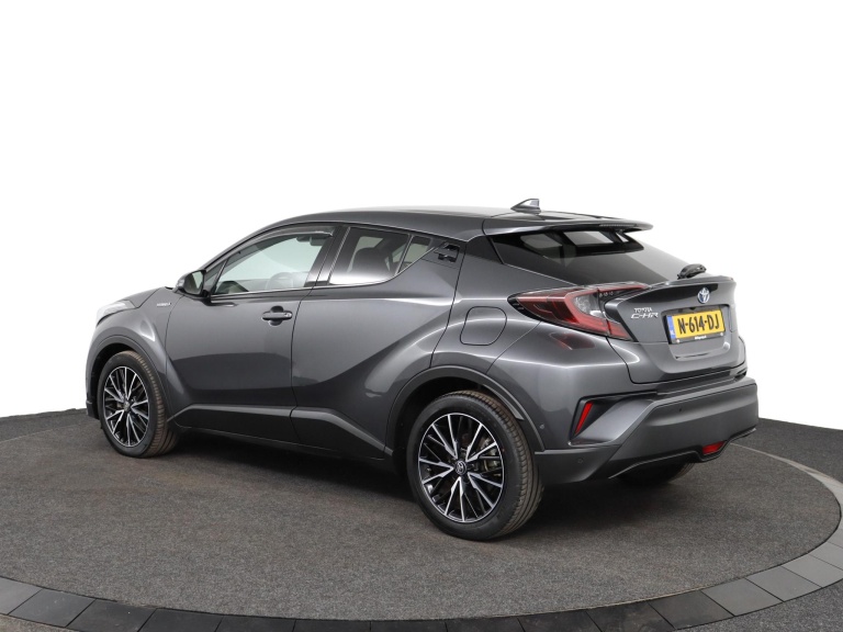 Toyota C-HR - 1.8 Hybrid Executive 12