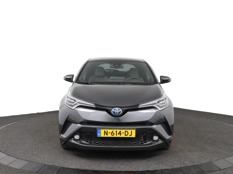 Toyota C-HR - 1.8 Hybrid Executive 16