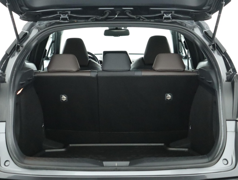 Toyota C-HR - 1.8 Hybrid Executive 24